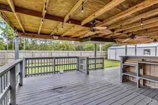 676 Buoy Dr, Pensacola, FL 32507 - Photo 58