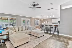 676 Buoy Dr, Pensacola, FL 32507 - Photo 4