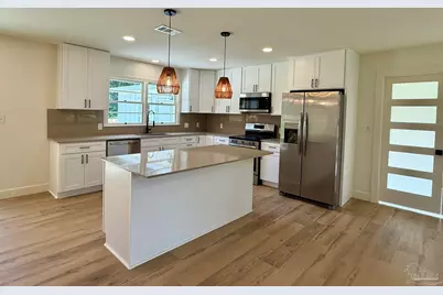 1800 N Baylen St, Pensacola, FL 32501 - Photo 28
