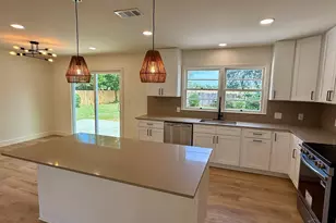 1800 N Baylen St, Pensacola, FL 32501 - Photo 26