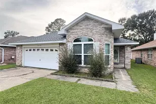 2419 Portobella Pl, Cantonment, FL 32533 - Photo 2