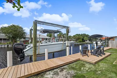 1659 Kauai Ct, Gulf Breeze, FL 32563 - Photo 4