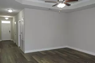 3831 Shady Grove Dr, Pace, FL 32571 - Photo 4