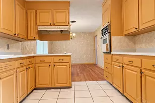 648 Berkley Dr, Pensacola, FL 32503 - Photo 8