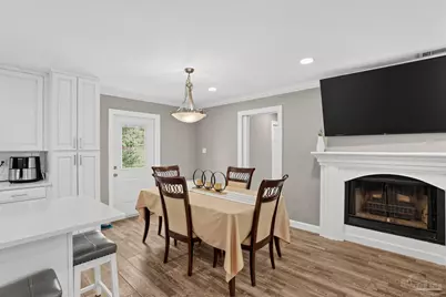 1834 W Smugglers Cove Dr, Gulf Breeze, FL 32563 - Photo 16
