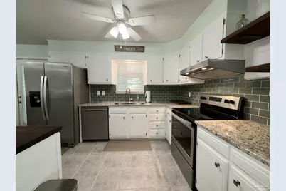 5631 Galvez Rd, Pensacola, FL 32507 - Photo 10