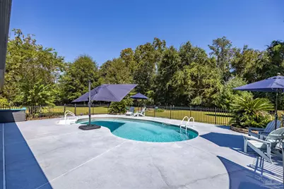 9820 Bridlewood Rd, Pensacola, FL 32526 - Photo 16