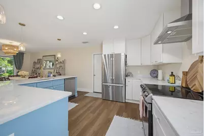 12186 Gulf Beach Hwy, Pensacola, FL 32507 - Photo 22