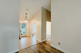 1240 Benning Pl, Pensacola, FL 32506 - Photo 4