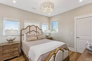 8085 Gulf Blvd, Navarre Beach, FL 32566 - Photo 38