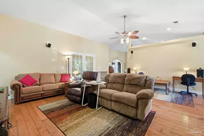 5668 Als Way, Milton, FL 32583 - Photo 8
