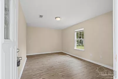 2040 E Roberts Rd, Pensacola, FL 32534 - Photo 12