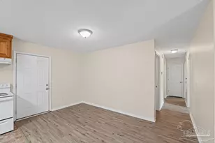 2040 E Roberts Rd, Pensacola, FL 32534 - Photo 16