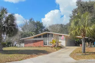 3495 Seabreeze Dr, Pensacola, FL 32503 - Photo 1