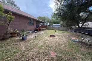 452 Elcino Dr, Pensacola, FL 32526 - Photo 6