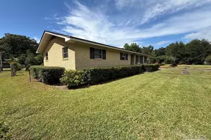 903 N 74th Ave, Pensacola, FL 32506 - Photo 2