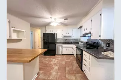 5891 Avondale Rd, Pensacola, FL 32526 - Photo 6