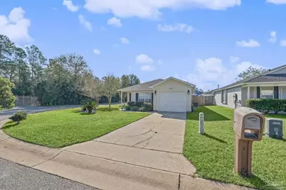 1050 Antigua Cir, Pensacola, FL 32507 - Photo 2