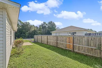 1050 Antigua Cir, Pensacola, FL 32507 - Photo 10