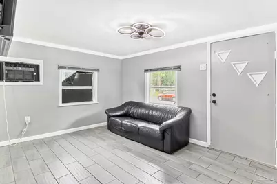 139 W Detroit Blvd, Pensacola, FL 32534 - Photo 2