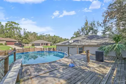1344 Longbranch Dr, Cantonment, FL 32533 - Photo 2