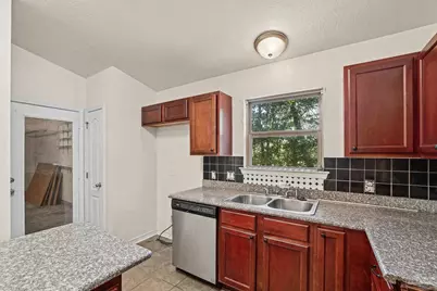 1344 Longbranch Dr, Cantonment, FL 32533 - Photo 10