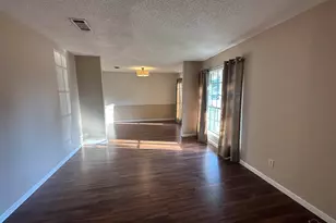 7810 Folkstone Dr, Pensacola, FL 32514 - Photo 4