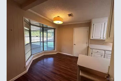 7810 Folkstone Dr, Pensacola, FL 32514 - Photo 6