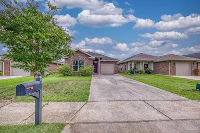 5802 Corkscrew Ct, Pace, FL 32571 - Photo 2