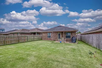 5802 Corkscrew Ct, Pace, FL 32571 - Photo 8