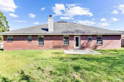 750 Mohegan Cir, Cantonment, FL 32533 - Photo 4