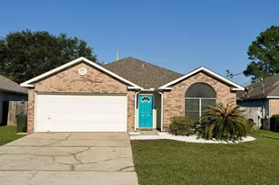 2464 Gulf Breeze Ave, Pensacola, FL 32507 - Photo 1