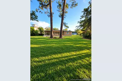 3200 Bayou Dr, Pensacola, FL 32505 - Photo 20