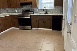 5861 Avondale Rd, Pensacola, FL 32526 - Photo 4