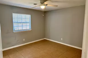 5861 Avondale Rd, Pensacola, FL 32526 - Photo 10