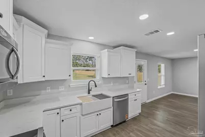 5930 Clark Rd, Milton, FL 32570 - Photo 10