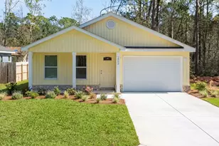 3272 Damon Dr, Milton, FL 32583 - Photo 1