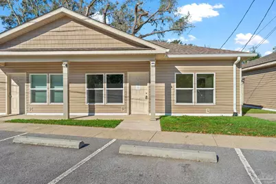 2425 E Johnson Ave #C, Pensacola, FL 32514 - Photo 1
