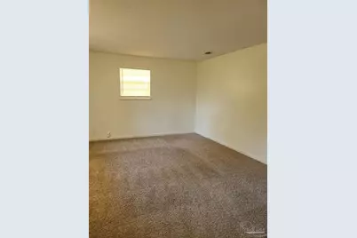 1121 Webster Dr, Pensacola, FL 32505 - Photo 2