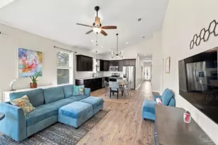 701 W Avery St, Pensacola, FL 32501 - Photo 6