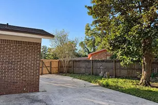 7624 Las Vegas Ln, Pensacola, FL 32534 - Photo 20
