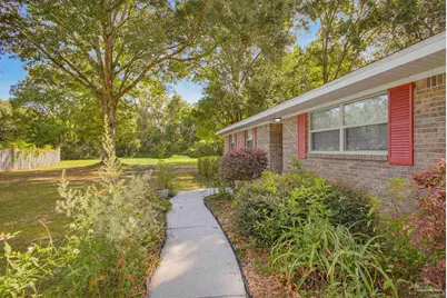 9690 Cove Ave, Pensacola, FL 32534 - Photo 14