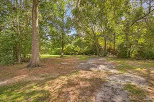 9690 Cove Ave, Pensacola, FL 32534 - Photo 8