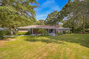 9690 Cove Ave, Pensacola, FL 32534 - Photo 10
