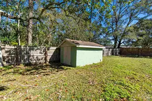 10219 Edendale Ln, Cantonment, FL 32533 - Photo 18