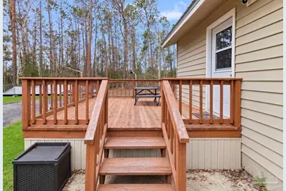5755 Santa Monica St, Milton, FL 32583 - Photo 14