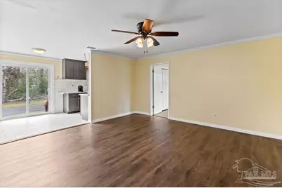 5755 Santa Monica St, Milton, FL 32583 - Photo 6