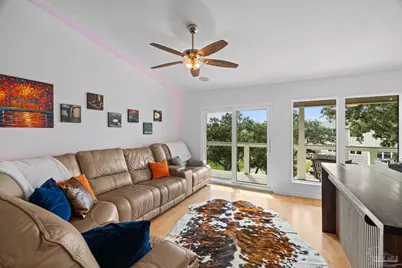 200 Pensacola Beach Rd #J4, Gulf Breeze, FL 32561 - Photo 8