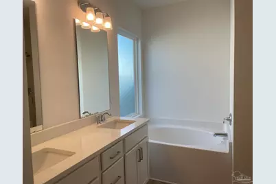 5355 Cornwall Dr, Milton, FL 32583 - Photo 8