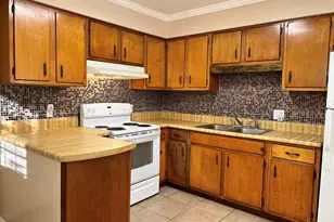 3155 Patricia Dr, Pensacola, FL 32526 - Photo 4